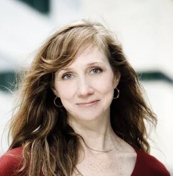 Dr. Fiona Costello